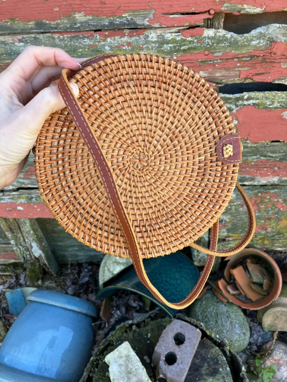 Anthropologie Summer Woven Round Rattan Crossbody Bag w/ Leather Straps - Picture 11 of 14